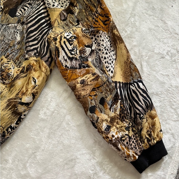 Vintage 80s Atlantic Beach 100% Silk Safari Animal Lightweight Bomber Jacket - Picture 5 of 6